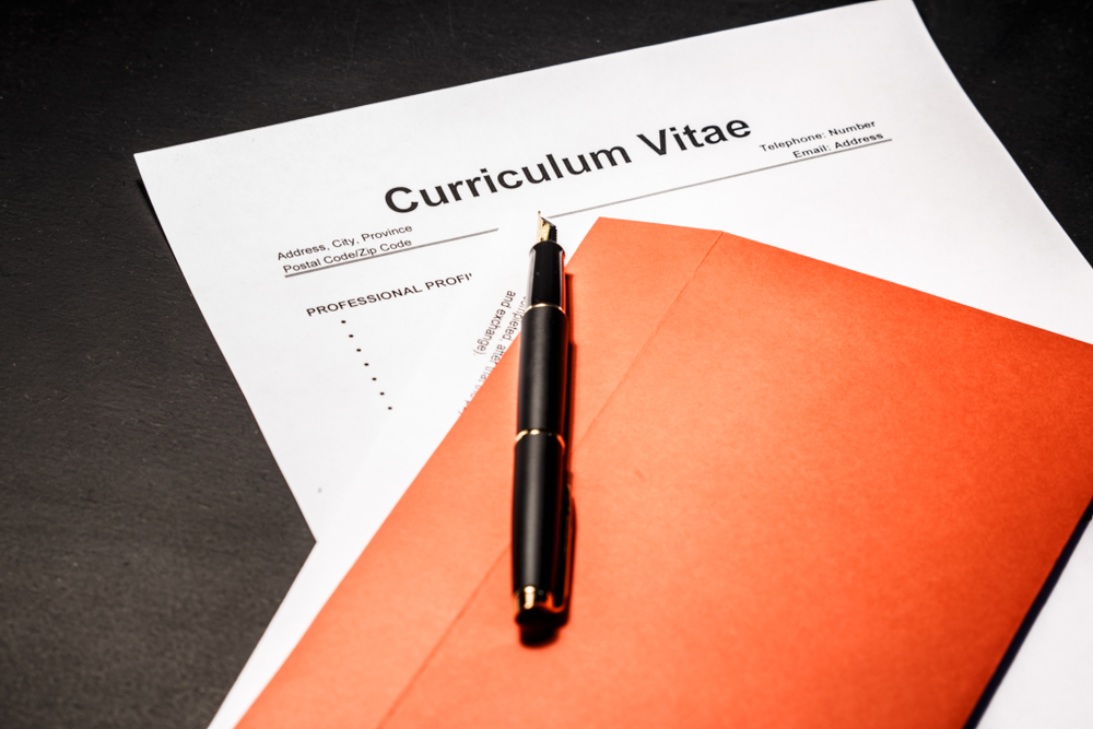 Comment rédiger un CV et une lettre de motivation qui font la différence